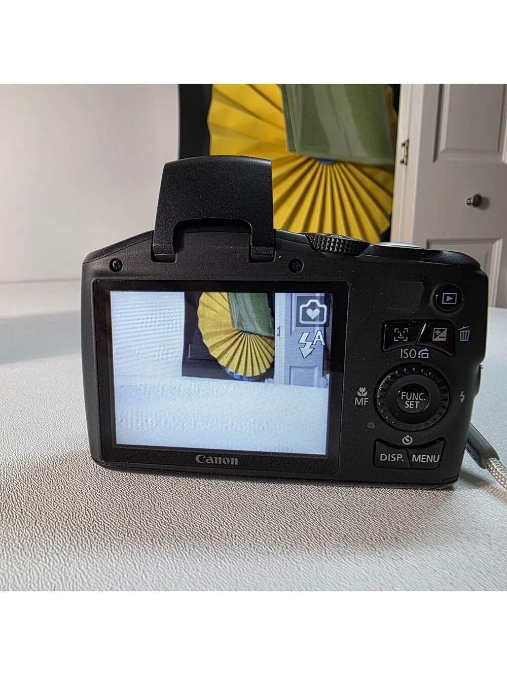 Canon camera working